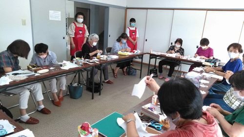 吉野コープ委員会：マスク作り講習会