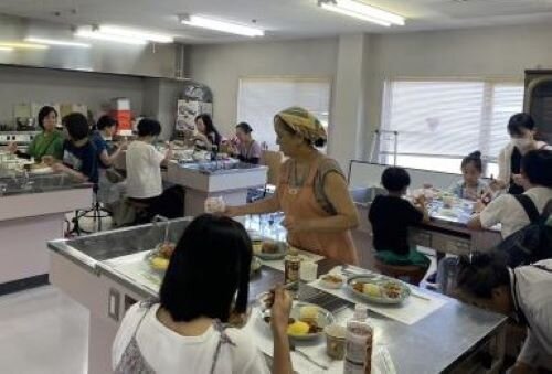 生駒東コープ委員会：”ならっぴ”キッチンカーによる商品学習とイタリアンランチ