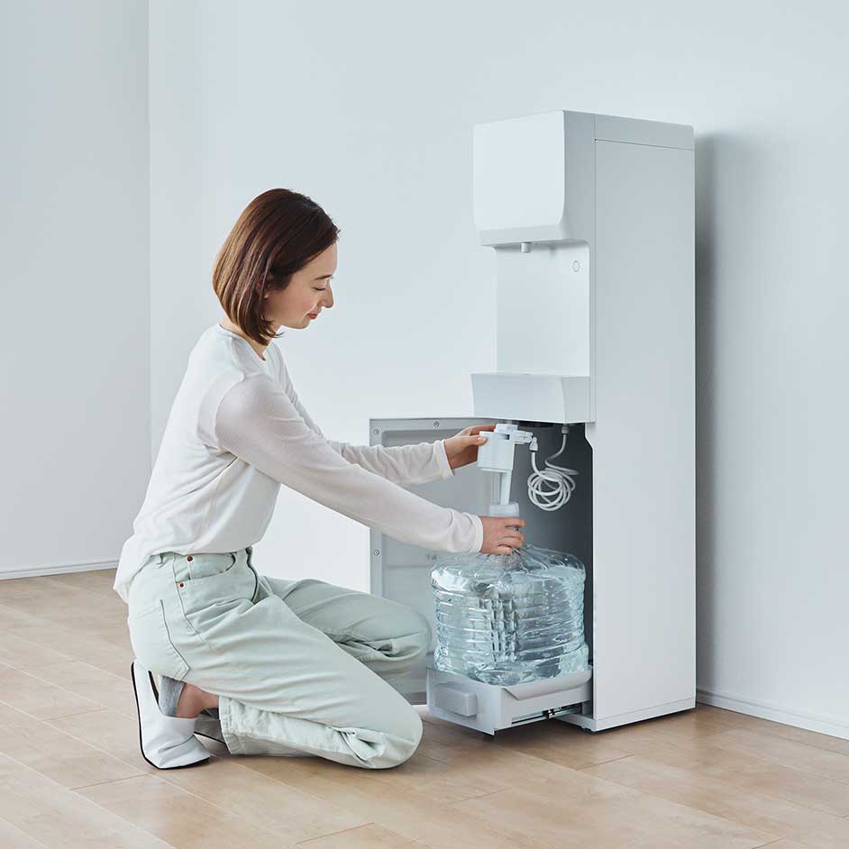 吉野の天然水を毎日ご自宅でスタイリッシュなウォーターサーバー