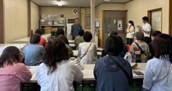 生駒北コープ委員会：(有)なかむら農園でデラウェアの収穫体験をしました