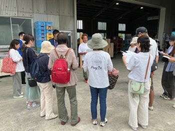 天理南コープ委員会：治道トマトのハウス見学とケチャップ作り体験