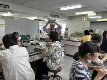 生駒東コープ委員会：コープクオリティのお菓子の試食学習会