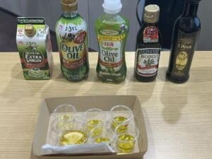 生駒北コープ委員会：オリーブオイルの試食学習会とユニセフの活動を学びました 
