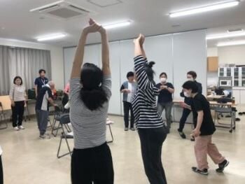 西の京コープ委員会:大人のリフレッシュ体操 ~暑い夏に向けて~