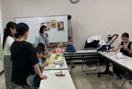 奈良西コープ委員会：夏休み親子企画　ぬいぐるみと立体カード作り