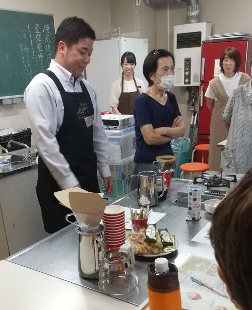 橿原西コープ委員会：小川珈琲㈱の学習会 美味しいコーヒーを楽しみました