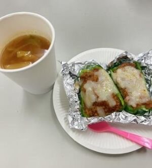 奈良西コープ委員会：ミートボールの試食学習会“アレンジ料理”を調理しました