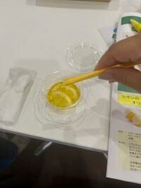 生駒北コープ委員会：オリーブオイルの試食学習会とユニセフの活動を学びました 