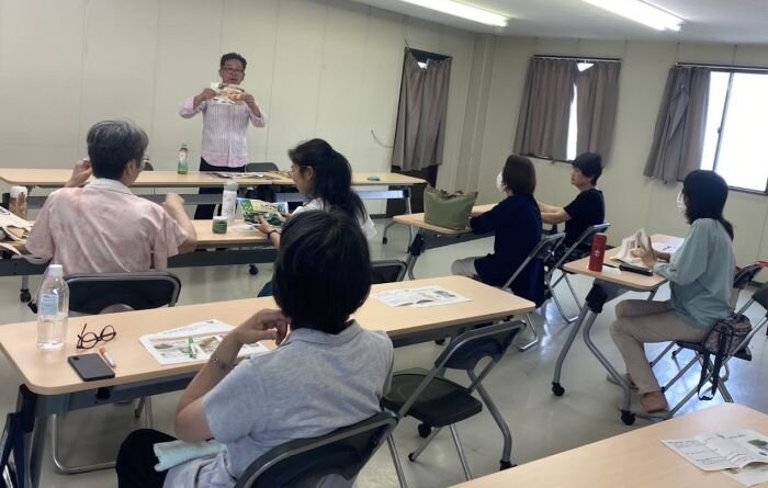 西大寺コープ委員会:コープの人気商品の試食学習会“朝食メニューの提案”もありました