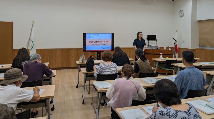 橿原南コープ委員会：ならコープ「夕食宅配」の(株)味の大和路へ工場見学！